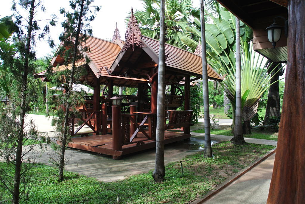 Siam River Resort Chaiyaphum Esterno foto