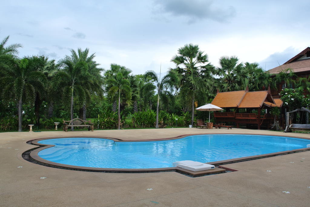 Siam River Resort Chaiyaphum Esterno foto